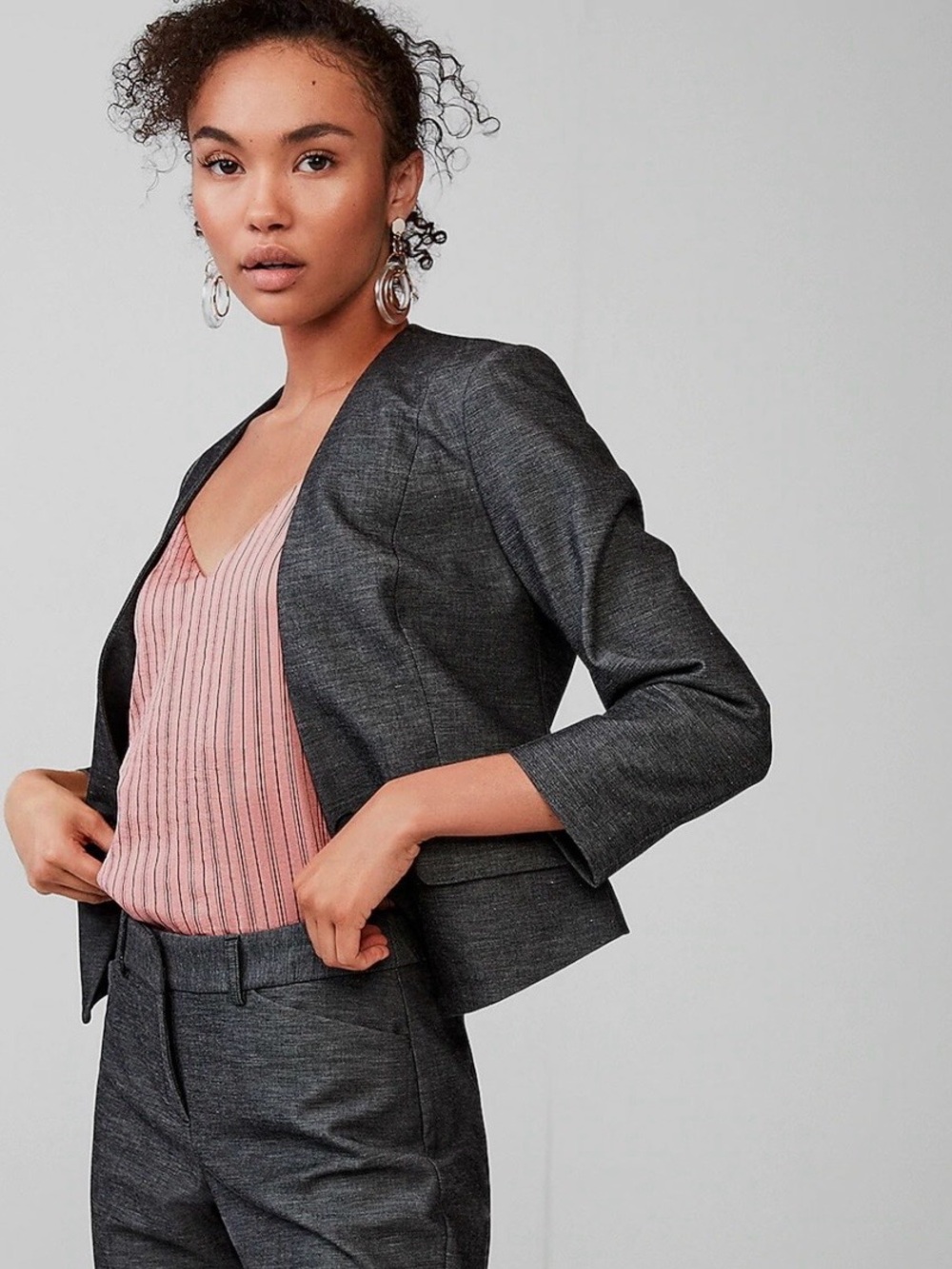 NWOT Express Stretch Charcoal Gray Collarless Single Button Blazer Size 12